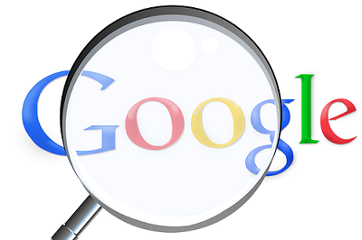 Google logo through a magnifying glass - image by Simon from Pixabay