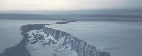 New Footage Shows Crack In Larsen C Ice Shelf | Cambridge Network