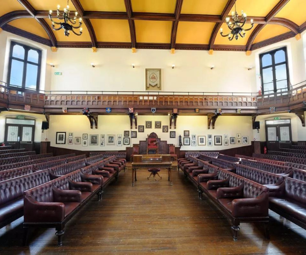 Lord to debate Dragon at Cambridge Union!