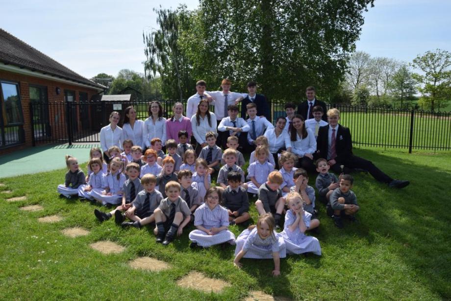 Kimbolton School Sixth Form and Reception pupils