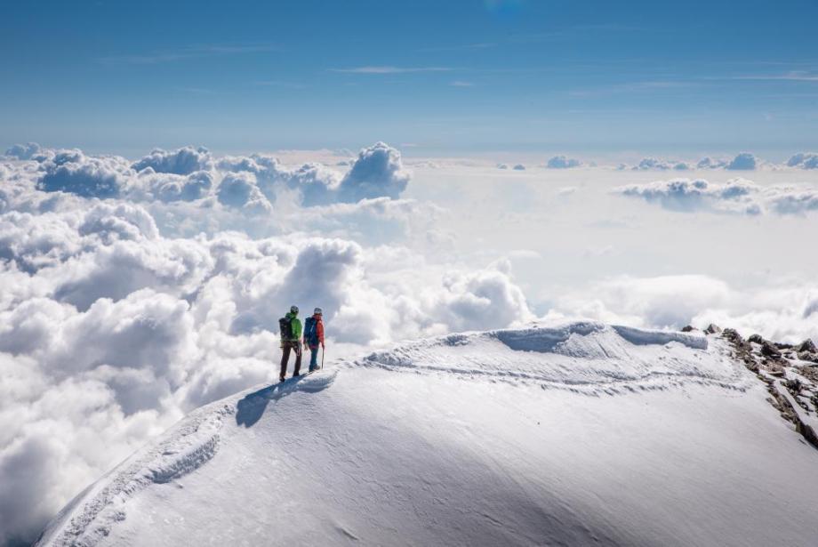 Snow Mountain with 2 peoples 