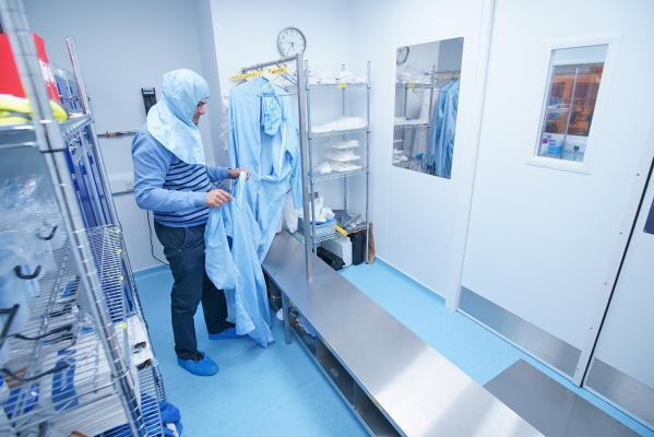 stainless shelving and stepover bench