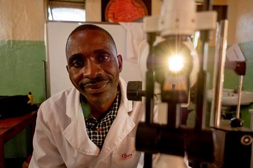Dr Vincent Moyo is an eye surgeon at Nkhoma Eye Hospital in Malawi