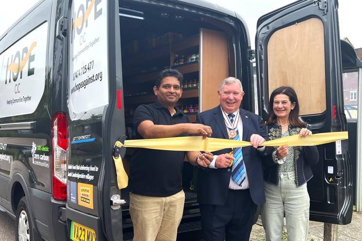 Mahesh Hettiarachchi (Director of Hope CIC), John Bridge OBE MStJ DL (Deputy Lieutenant of Cambridgeshire) and Cllr Bridget Smith (Leader of South Cambridgeshire District Council)